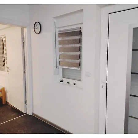Apartment Domo Sd *