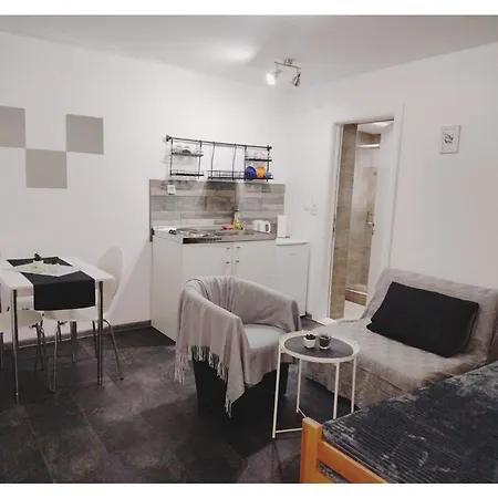 Domo Sd Apartment